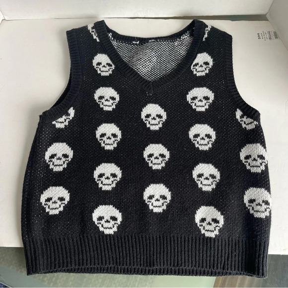 No Boundaries Women’s V-Neck Sweater Vest Small Size - Picture 2 of 6